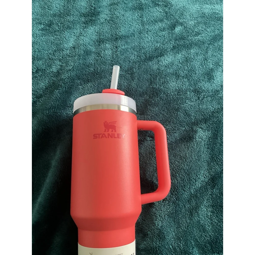 Stanley 40 oz Stainless Steel H2.0 Flowstate Quencher Tumbler